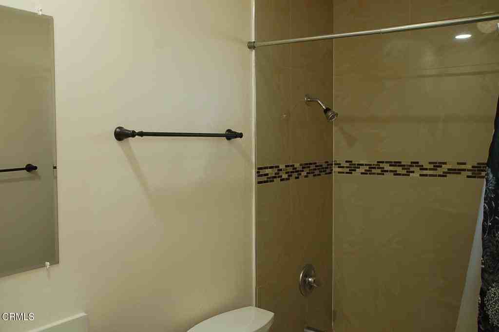 125 S Primrose Ave #125 - Photo 3 of 27