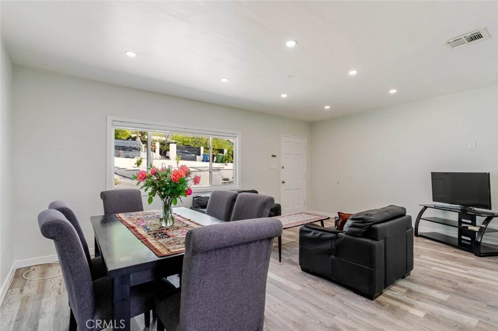 10777 Mountair Ave #10777 - Photo 5 of 30