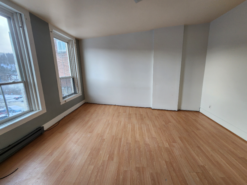 12 State St #5 - Photo 5 of 12