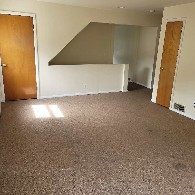 22 Ryle Ave #2ndFL - Photo 2 of 10