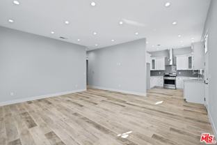 13550 Hamlin St #13550 - Photo 1 of 1