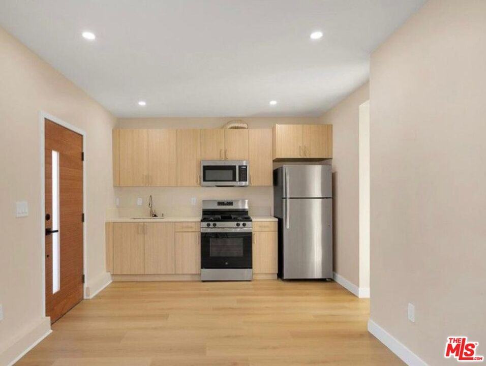 10507 Dempsey Ave #10507 - Photo 2 of 8