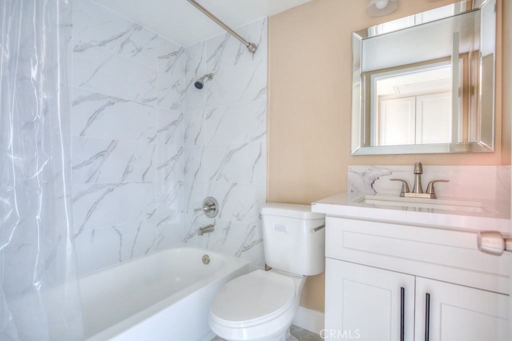 313 S Almansor St #313-2 - Photo 5 of 39