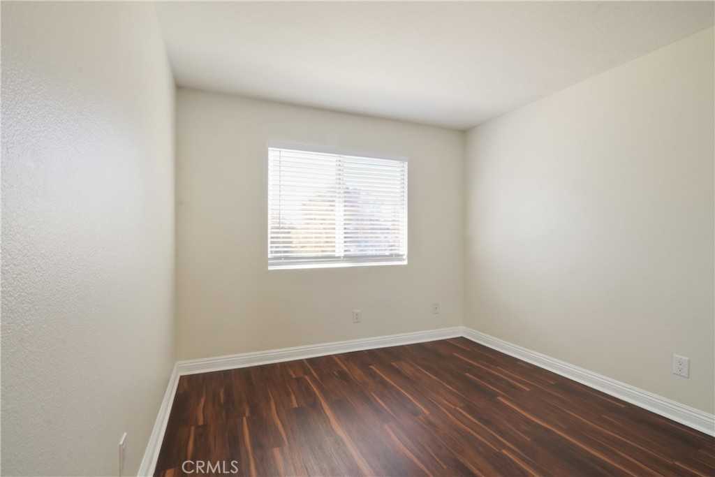 2475 Water Way #2475 - Photo 4 of 20