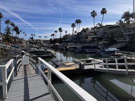 featured image of 4587 Cove Dr #4587