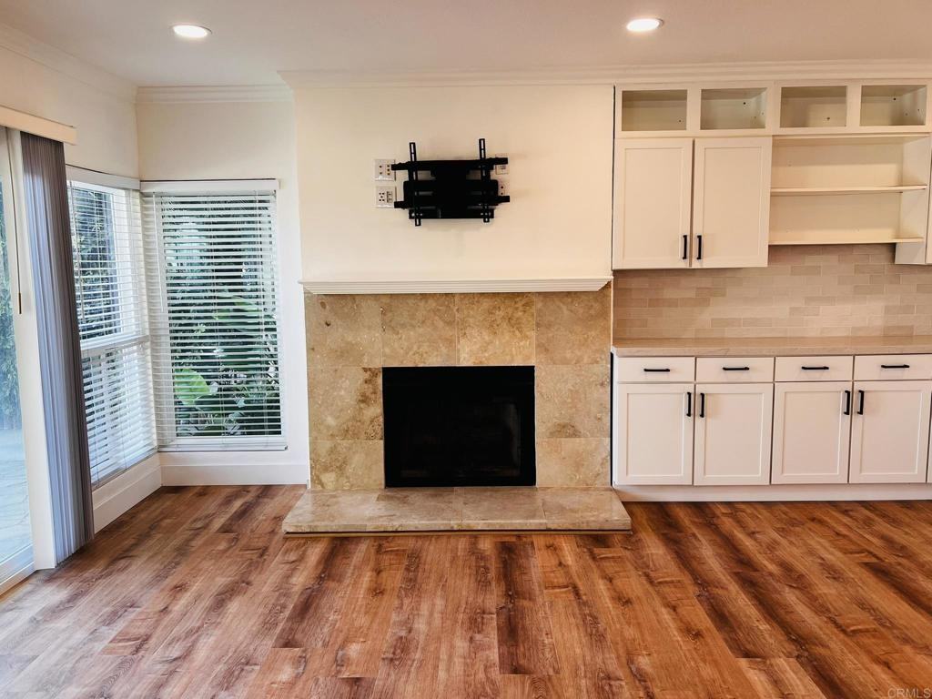 4587 Cove Dr #4587 - Photo 7 of 50