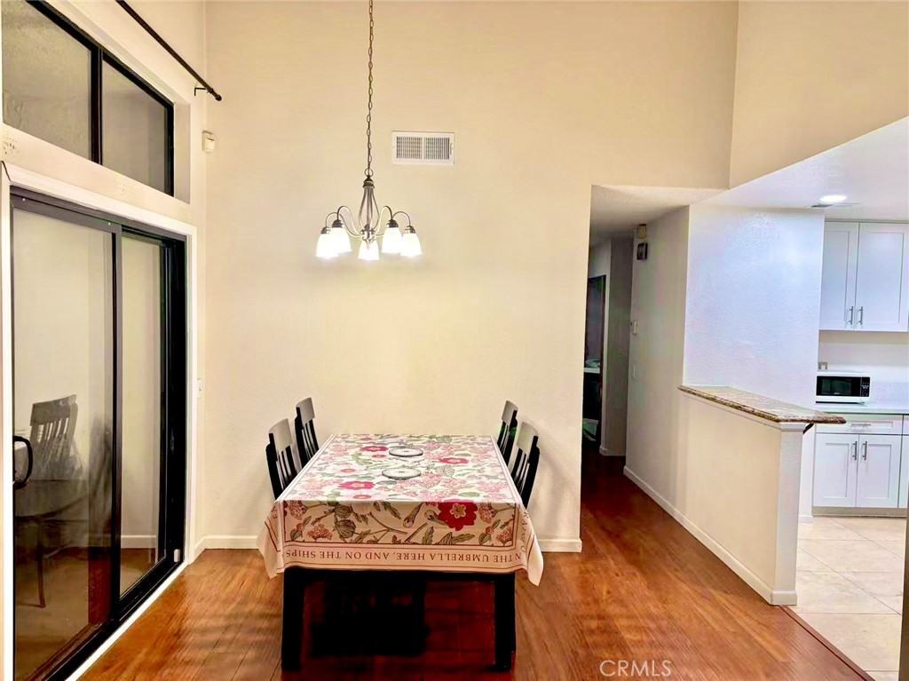 18 Town And Country Rd #18-34 - Photo 5 of 26