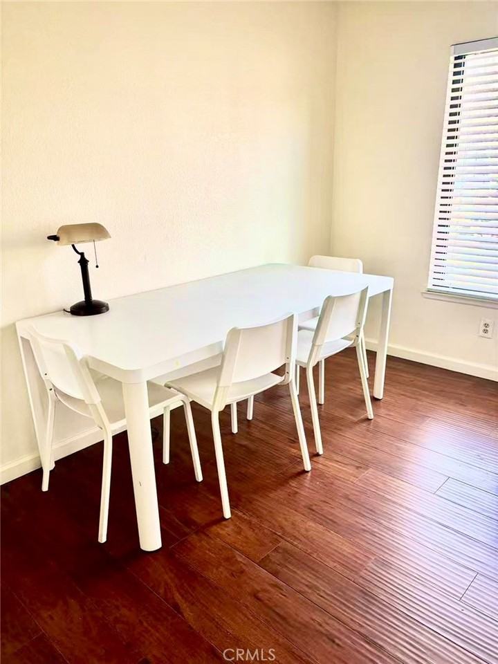 18 Town And Country Rd #18-34 - Photo 7 of 26