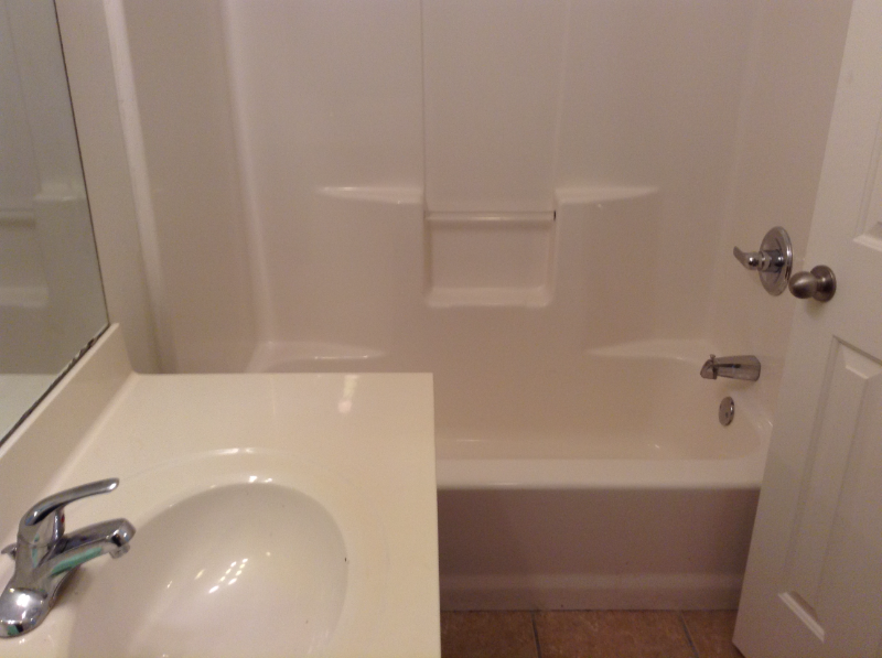 523 N Clinton Ave - Photo 7 of 9