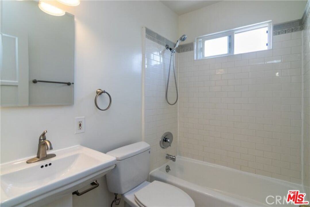 2334 Keeler St #2334 - Photo 4 of 20