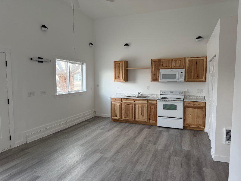 113 Skeels Ave - Photo 7 of 8