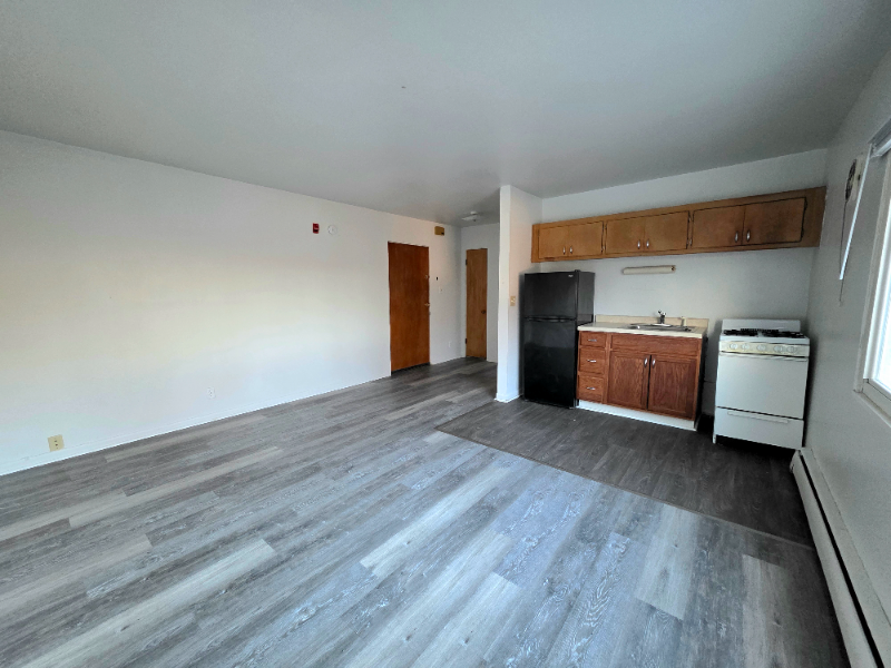 6166 S Packard Ave #205 - Photo 2 of 4