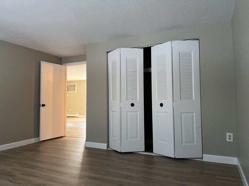 175 Willard St #12 - Photo 3 of 14