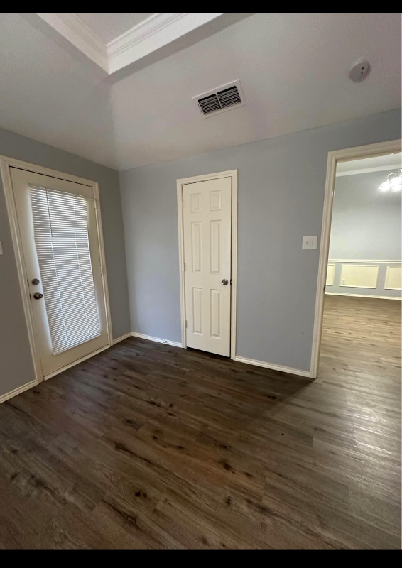 122 Larchbrook Dr - Photo 5 of 10