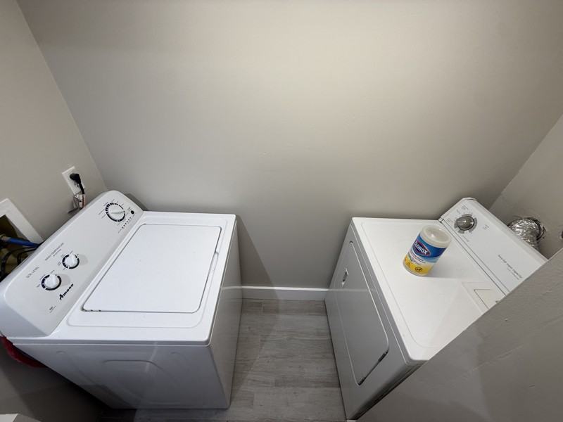 4850 Corwen Ct - Photo 6 of 11