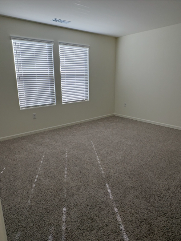 8801 Scintilla Ave - Photo 7 of 11