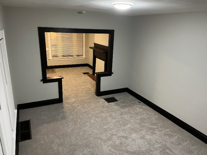 221 S State St #221 - Photo 5 of 18