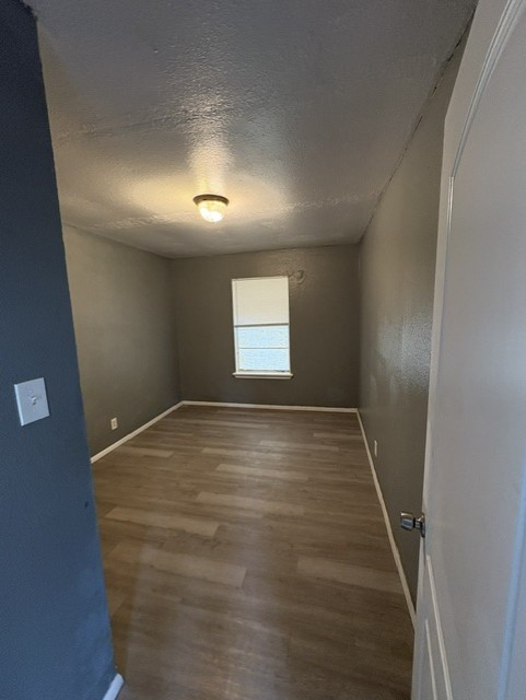 2513 Quintana Rd #6 - Photo 3 of 9