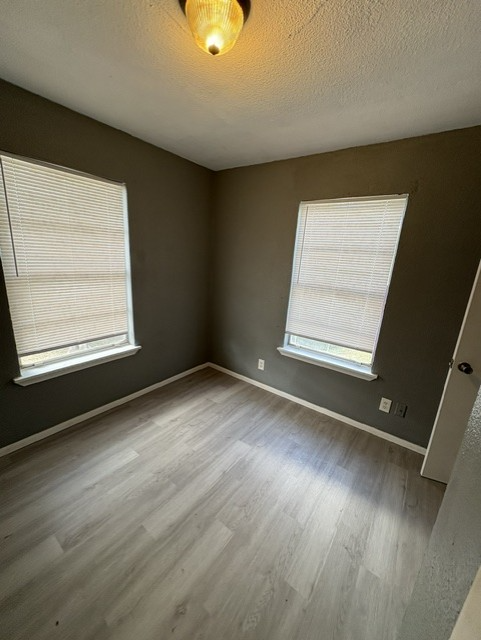 2513 Quintana Rd #6 - Photo 5 of 9