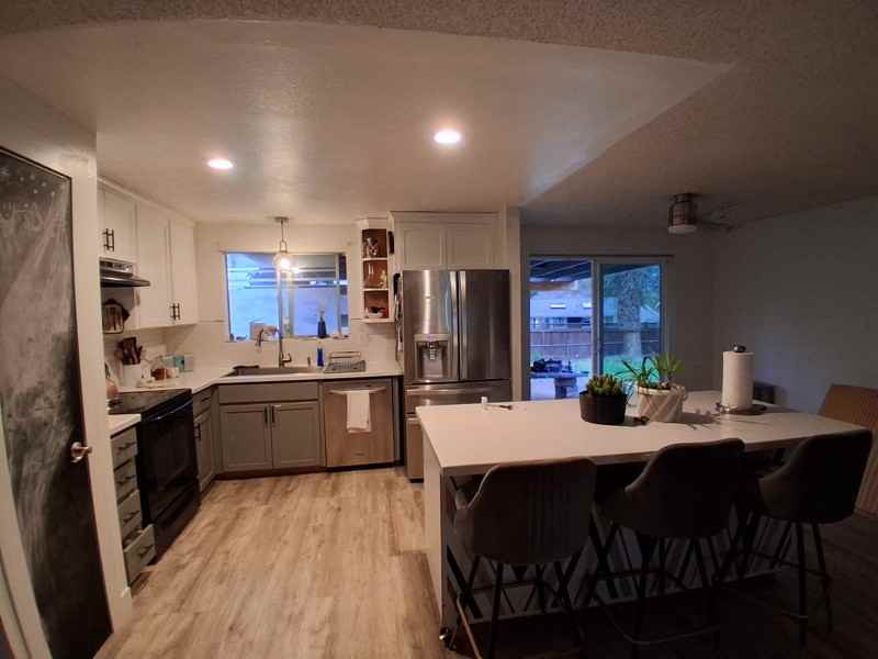 346 Nw Dory Dr - Photo 4 of 11