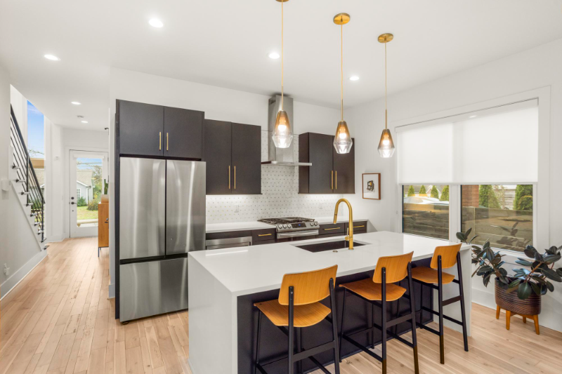 2210A 14th Ave N - Photo 7 of 20