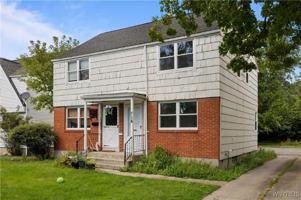 featured image of 714 Taunton Pl