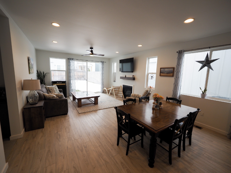 1504 New Holland Dr - Photo 7 of 20