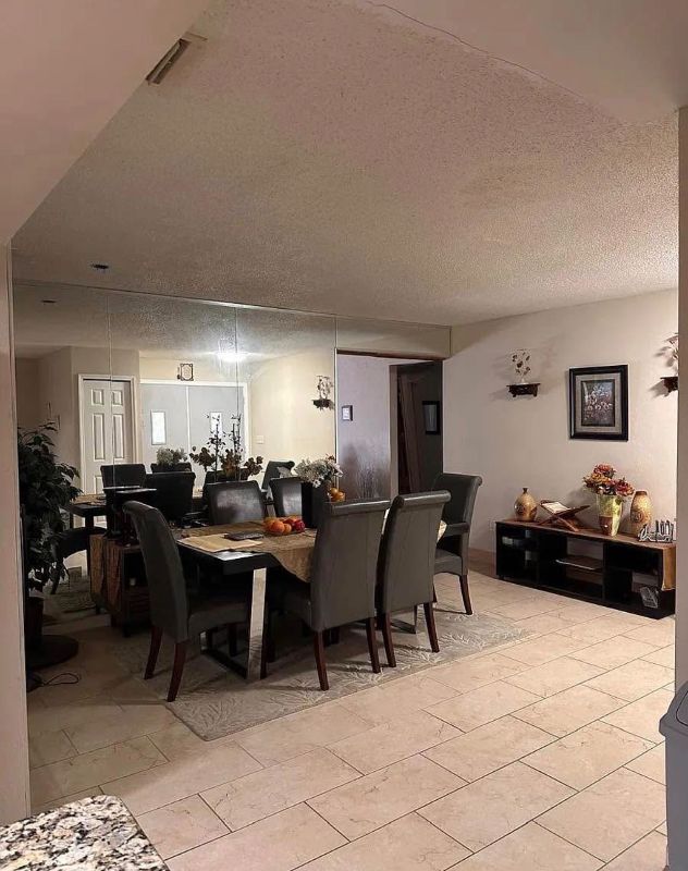 257 S Fairbairn Dr - Photo 4 of 15