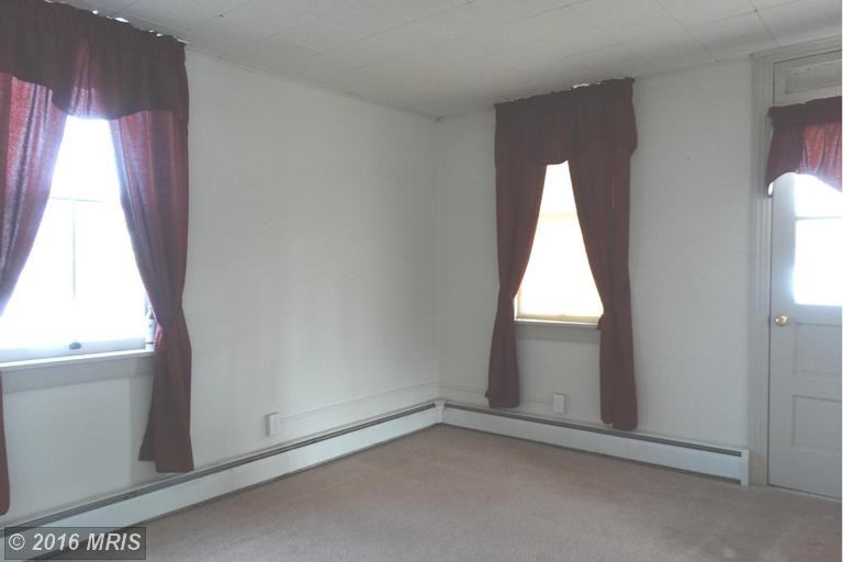 655 Mohawk Rd - Photo 2 of 12