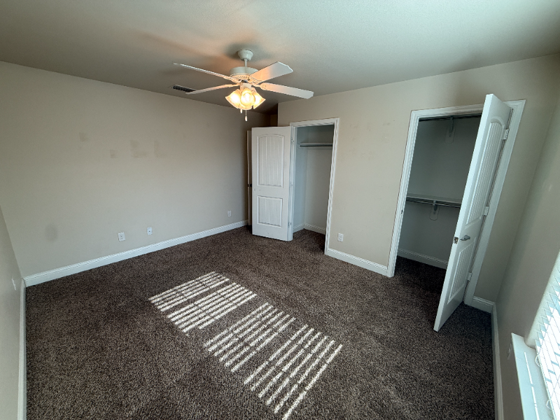 9708 Quitman Ave - Photo 6 of 19