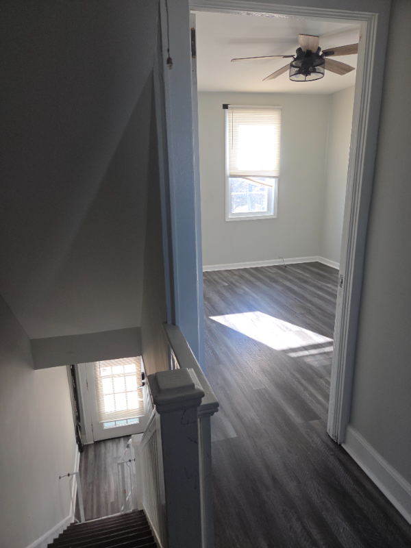 344 E Milton Ave - Photo 4 of 7