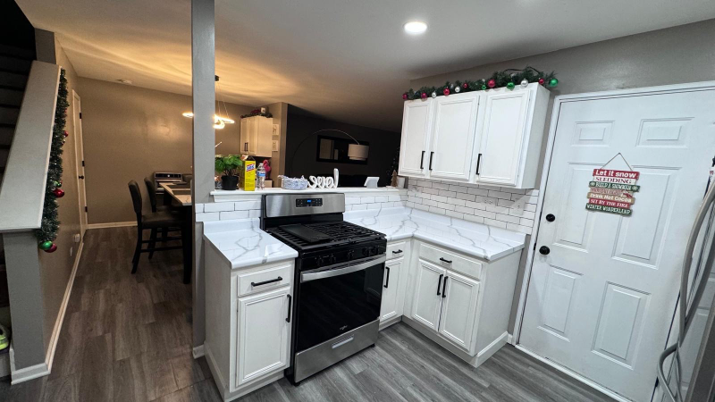 854 N 1st St - Photo 6 of 14