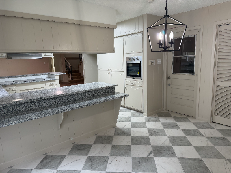 96 Panorama Dr - Photo 3 of 15