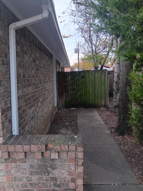 2746 Meadow Gate Ln #2 - Photo 2 of 17