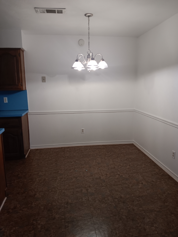 2746 Meadow Gate Ln #2 - Photo 5 of 17