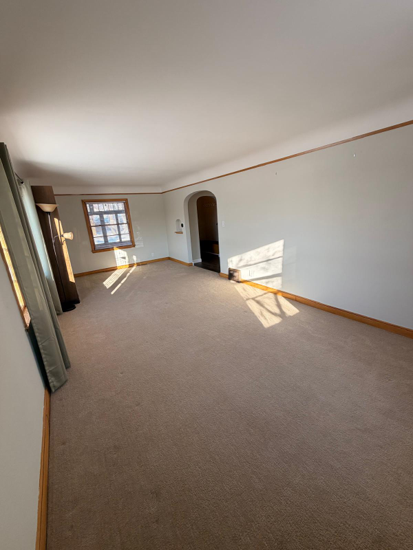 1235 W Lorain St - Photo 6 of 13