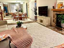 featured image of 9902 Fillmore St Ne