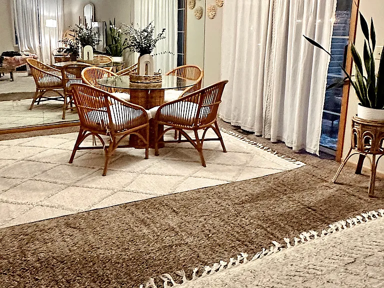 9902 Fillmore St Ne - Photo 3 of 11