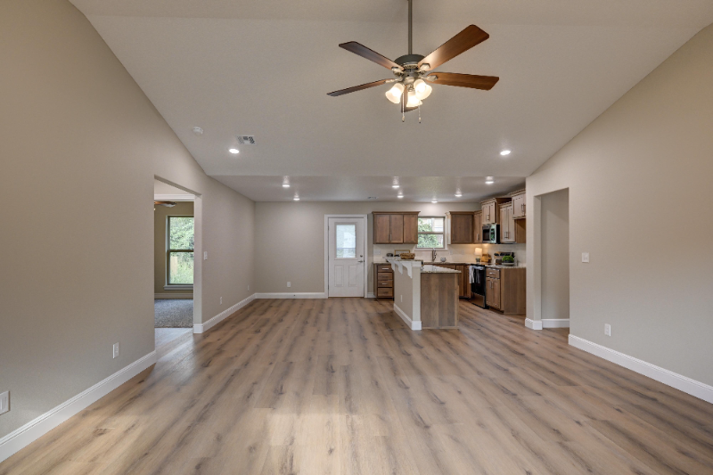 1242A Sheila Ann Dr - Photo 3 of 18