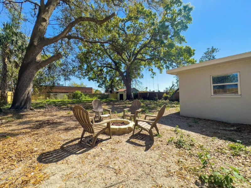 8911 Oren Ave - Photo 3 of 18