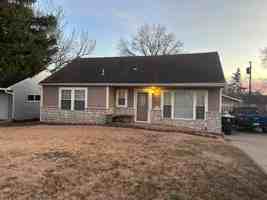 featured image of 215 W 89th St