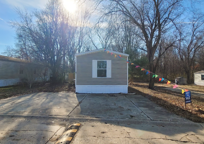 87 Deerwood Park - Photo 5 of 11