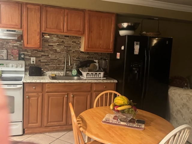 2770 Eagle Lake Dr - Photo 4 of 6