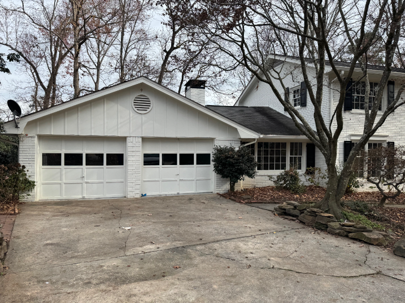 865 Spalding Dr - Photo 2 of 20