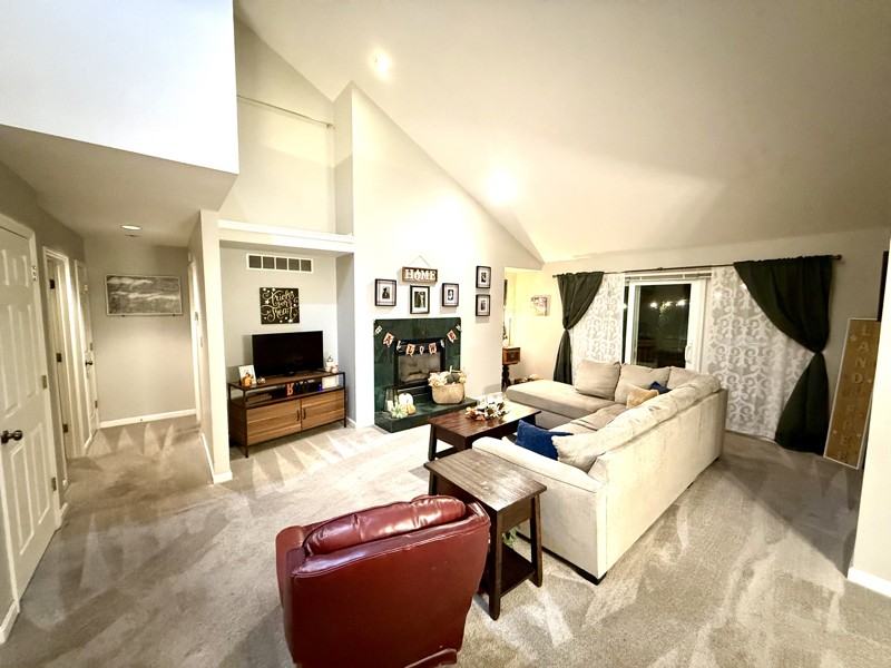 45 Waters Way - Photo 7 of 14