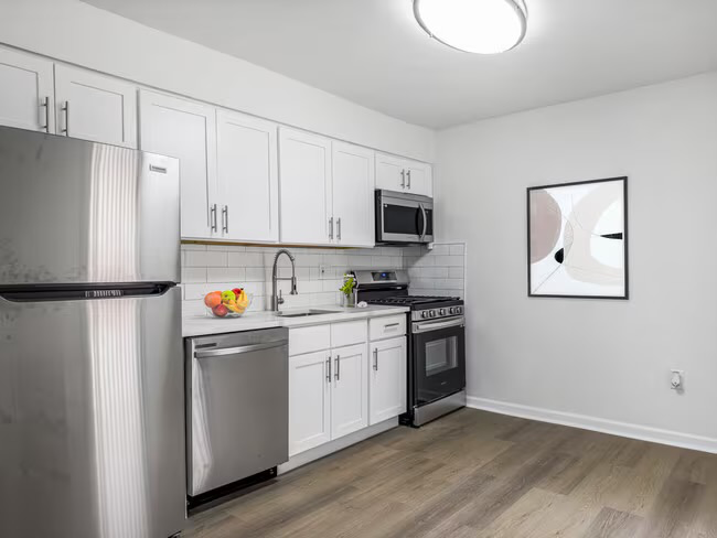 1405 Veterans Hwy #N7 - Photo 5 of 18