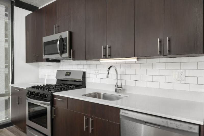 51 E 13th St - Photo 3 of 20