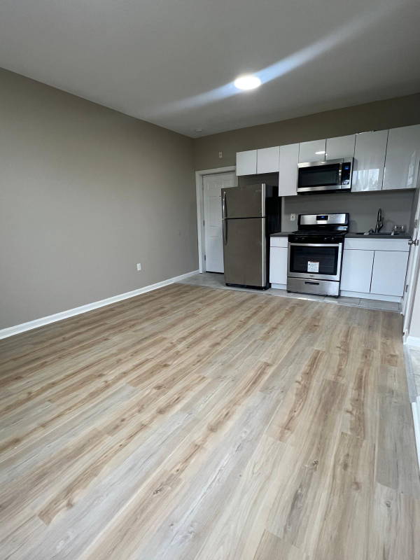 38 Winans St #38W10 - Photo 2 of 8