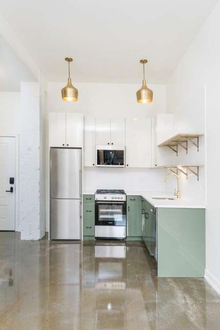 1522 W Monroe St - Photo 4 of 16