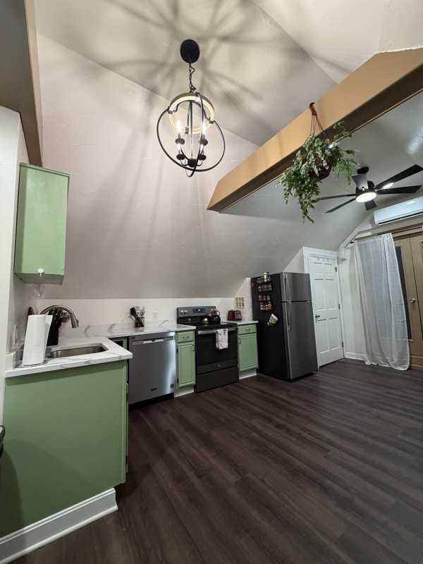 12 Ludlow St #3 - Photo 4 of 12